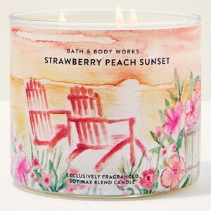 Bath & Body Works Strawberry Peach Sunset Candle